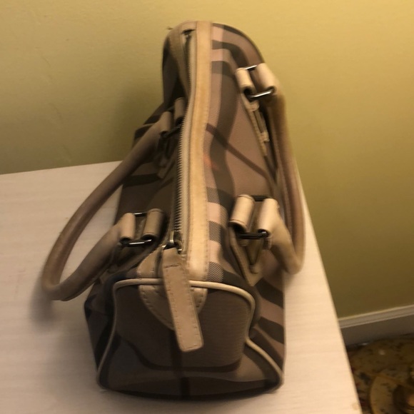 Used authentic  Burberry boston bag smoked check - Picture 4 of 4